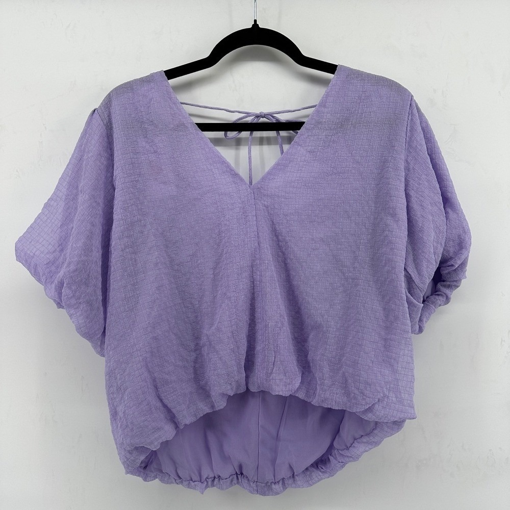 ASTR The Label Lavender Puff Sleeve V Neck Tie Back Textured Crop Top